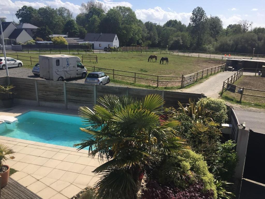 Maison Moderne Avec Piscine Chauffee Dans La Baie Du Mont St Michel 200M2 Yquelon Bagian luar foto